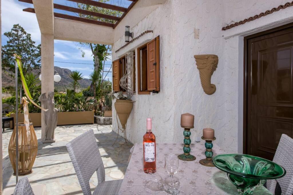 Renas Secret Garden House Villa Chania  Exteriör bild