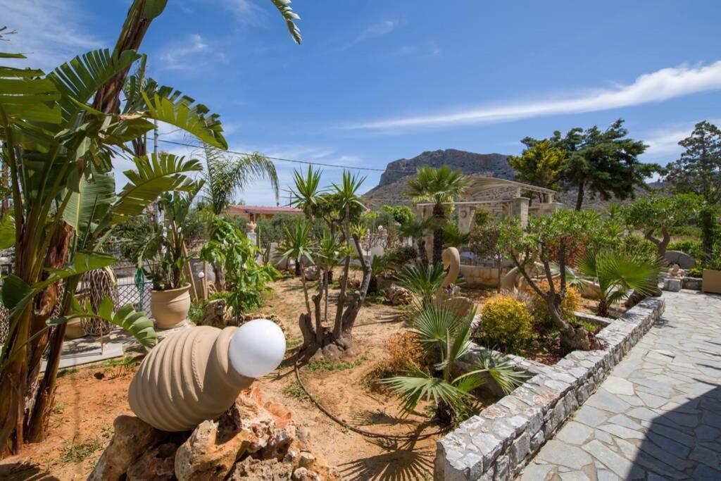 Renas Secret Garden House Villa Chania  Exteriör bild