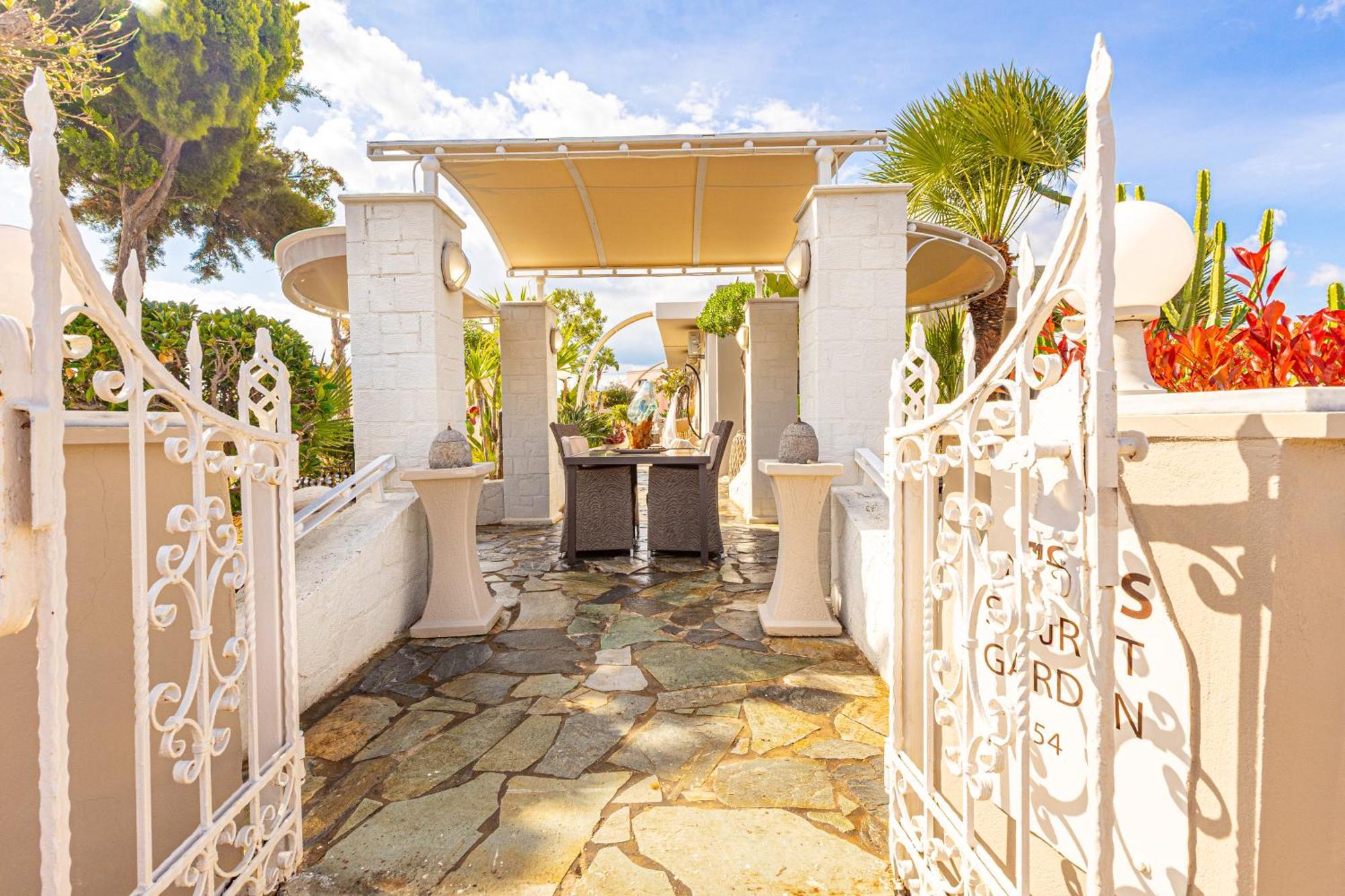 Renas Secret Garden House Villa Chania  Exteriör bild